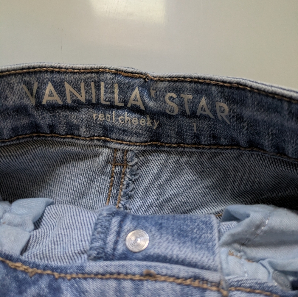 Vanilla Star Light Blue Distressed Jean Shorts - Picture 3 of 4